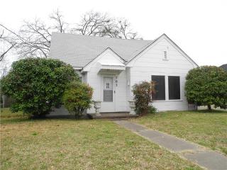 703 Main St, Farmersville TX  75442-3103 exterior