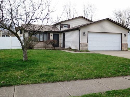 1033 Greenwich Ave, North Eaton, OH 44044-1221
