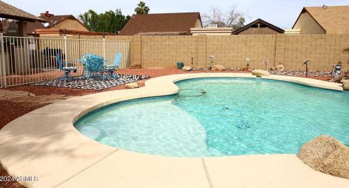 4510 Taro Dr, Glendale, AZ 85308-4492