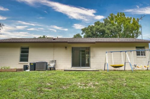 194 Elm Dr, Orange City FL  32763-7401 exterior