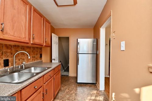 831 Yuma St, Washington DC 20032-3973 exterior