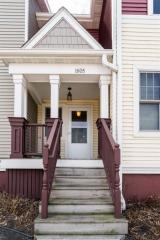 1605 24th St, Minneapolis, MN 55404-4047