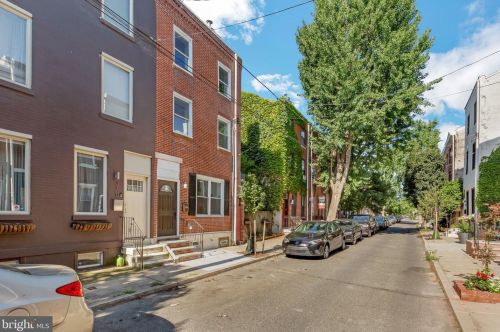 312 Manton St, Philadelphia PA  19147-5213 exterior