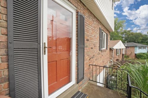 3504 Concerto Dr, Cincinnati, OH 45241-2715