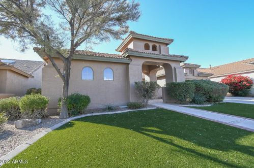 23814 Stoney Lake Dr, Chandler, AZ 85248-6145