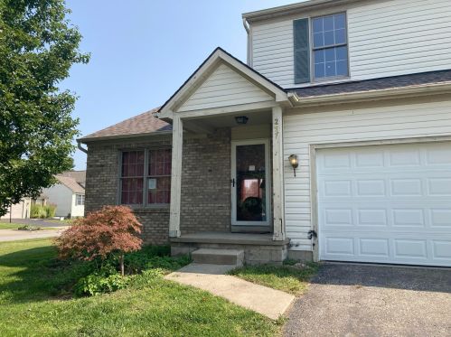 257 Kestrel Dr, Blacklick, OH 43004-8107