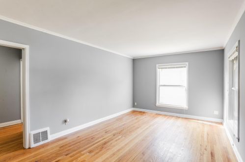 7417 18th Ave, Kenosha, WI 53143-5344