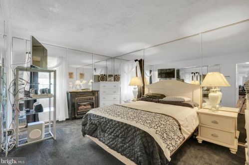 2 Nevada Ln, Willingboro NJ  08046-1315 exterior