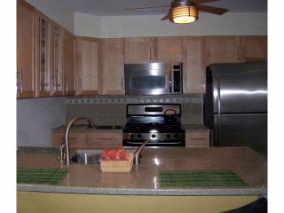 28 Gentry Dr, Englewood NJ  07631-5033 exterior