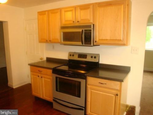 209 Park Ave, Norristown PA  19403-1340 exterior