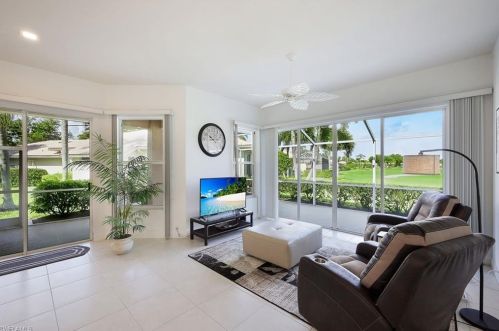 13470 Bridgeford Ave, Bonita Springs, FL 34135-3449
