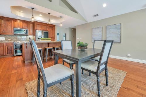 642 Colleen Dr, San Jose CA 95123-4509 exterior