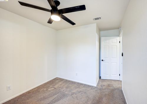 1861 Concannon Dr, Oakley CA  94561-3018 exterior