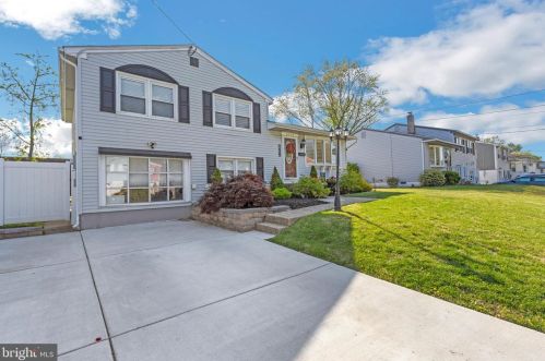 1429 Chestnut Ave, Gloucester, NJ 08030-2233