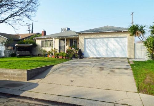 605 Mamilane, Modesto CA  95351-3124 exterior