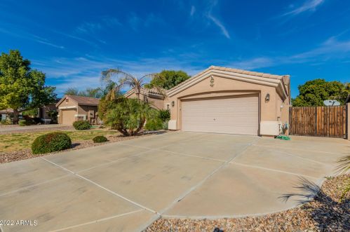 3658 Shannon St, Gilbert, AZ 85295-4804