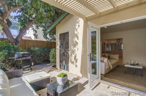 4421 Del Monte Ave, San Diego CA  92107-3607 exterior