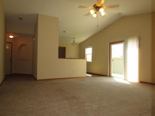 1710 Hickory Ln, Junction City KS  66441-1967 exterior