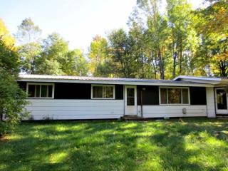 3505 Montgomery Lake Rd, Florence WI  54121-8372 exterior