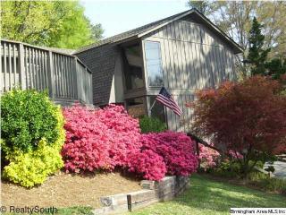 1538 Wellington View Rd, Birmingham, AL 35209-5530