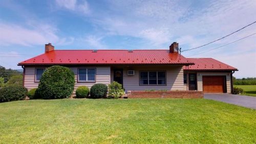 210 Houston Ave, Brady, PA 17752-9473