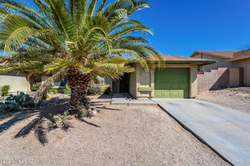 9961 Desert Aire Dr, Tucson, AZ 85730-4469