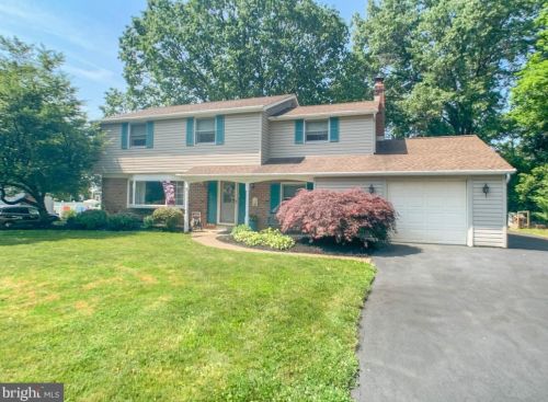 115 Harriet Rd, Southampton, PA 18966-1469