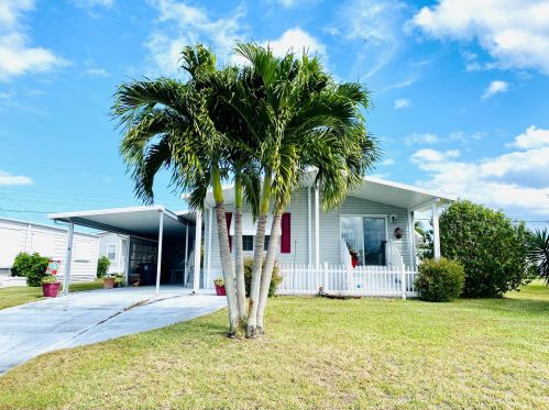 4044 Sandpine Cir, Boynton Beach, FL 33436-2648