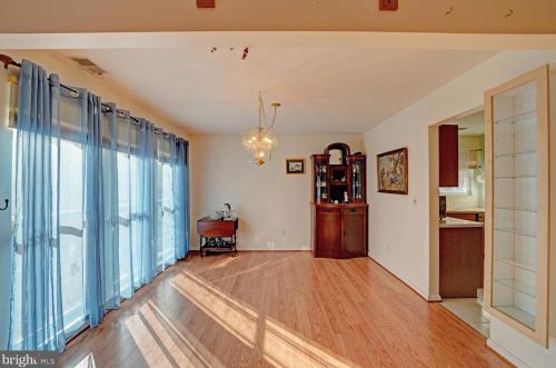 102 Falmouth Way, Dover DE  19904-5390 exterior