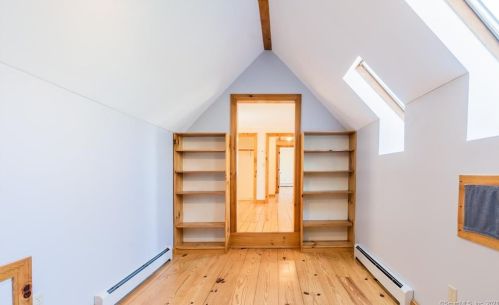 34 Cedar Hill Ln, Colchester CT  06420-4007 exterior