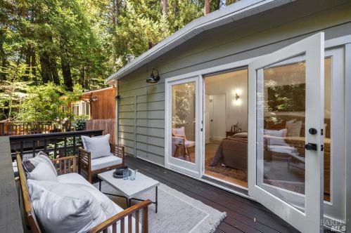 207 Madrone Ave, Larkspur CA  94939-2114 exterior