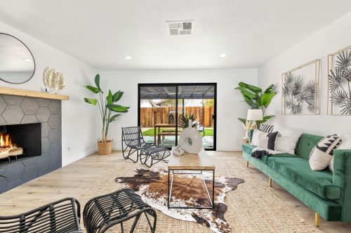 52170 Avenida Ramirez, La Quinta CA  92253-5228 exterior