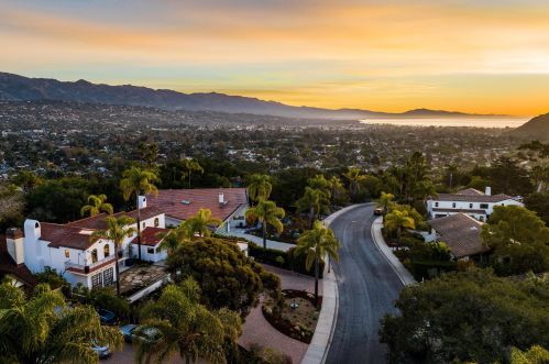 1208 Bel Air Dr, Santa Barbara CA  93105-4602 exterior