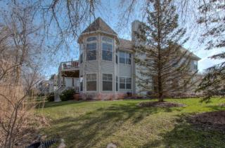 229 Fontana Blvd, Fontana, WI 53125-9604