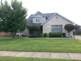 5021 Hunters Point Cir, Louisville, KY 40216-1481