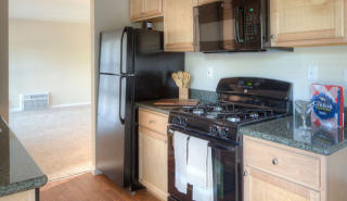 234 Escuela Ave, Mountain View CA  94040-1862 exterior