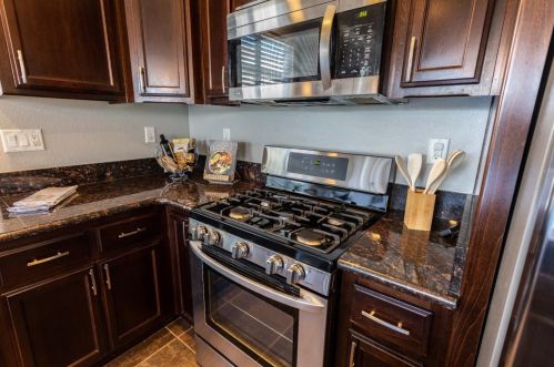 4284 Borderlands Dr, Rancho Cordova CA 95742-7754 exterior