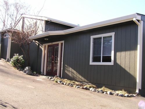 344 Washington Ave, Ukiah CA  95482-6323 exterior