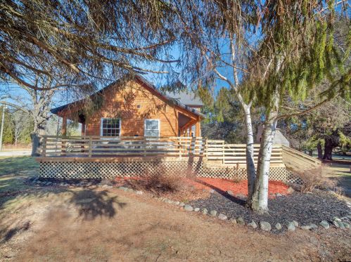 2423 County Road O, Two Rivers WI  54241-9016 exterior