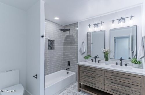 8232 Montecito Ave, Scottsdale AZ  85251-2719 exterior