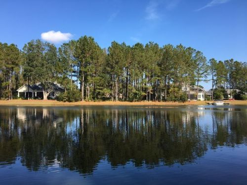 27 Anchor Cove Ct, Bluffton SC  29910-9574 exterior