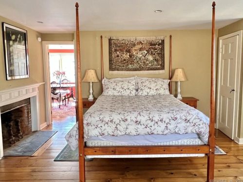 282 Joshuatown Rd, Lyme CT  06371-3035 exterior
