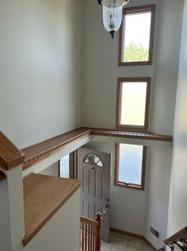 1327 Wright Dr, Crown Point, IN 46307-1447