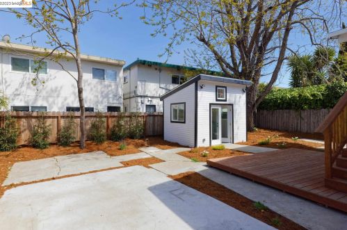 950 39 St, Oakland CA 94608-3899 exterior