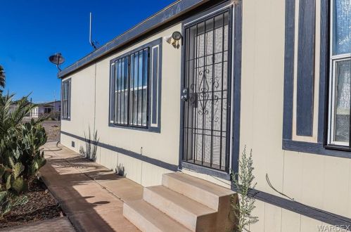 2188 Lone Star Dr, Mohave Valley AZ  86440-9378 exterior