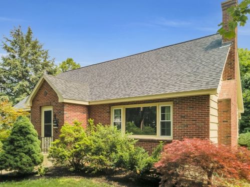 30 Kinnicutt Rd, Worcester, MA 01602-1546