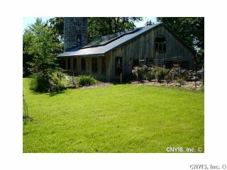 242 County Route 12, Schroeppel, NY 13135-3332