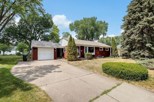 5613 Aldrich Ave, Minneapolis, MN 55430-3105