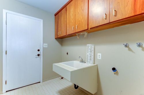 316 Countryside Dr, Santa Rosa CA 95401-5691 exterior