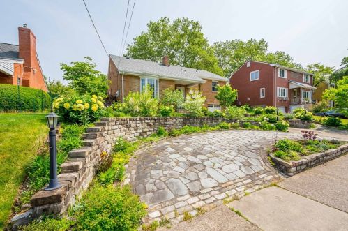 1227 Windermere Ave, Pittsburgh, PA 15218-1832